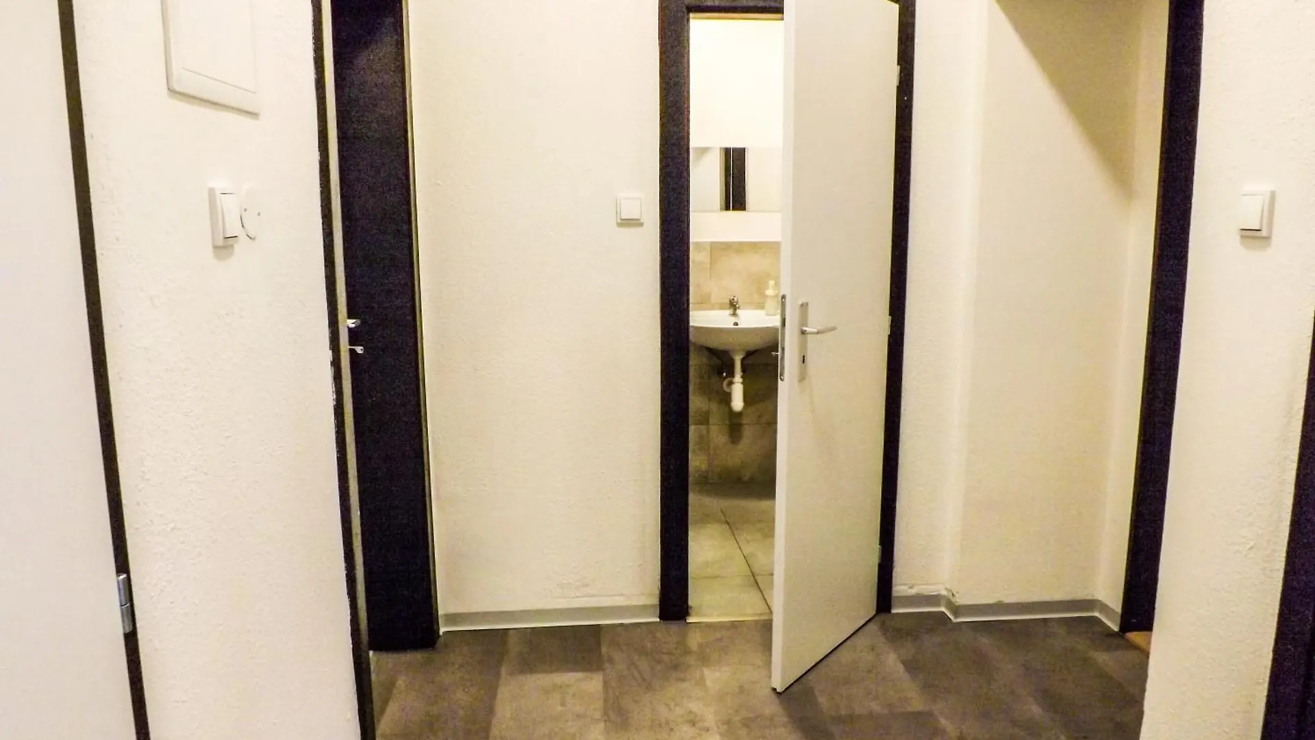 New Spacious Room C2 Praga